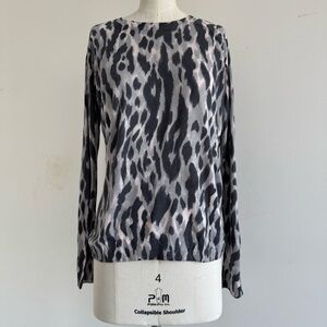 Cashmere Leopard Print Long Sleeve sweater